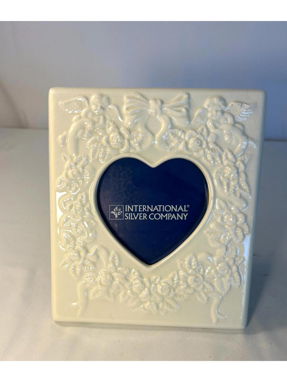 International Silver Company Porcelain Baby Frame Heart Cherubs Roses Keepsake G